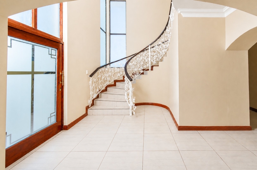 3 Bedroom Property for Sale in Birdwood Estate North West
